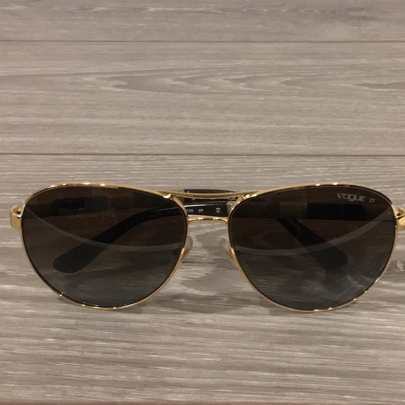 Vogue Eyewear Accessories - Vogue VO3977-S Sunglasses